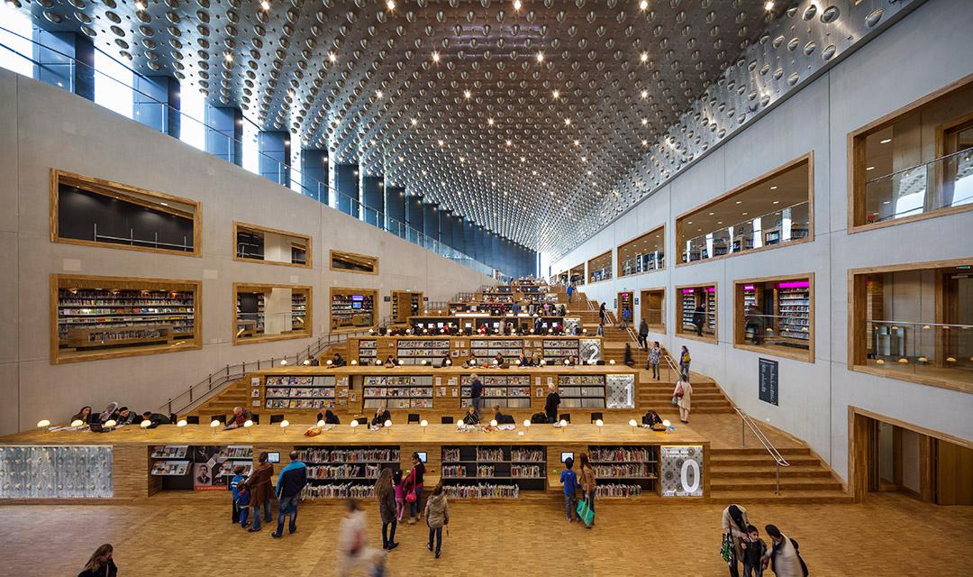 綜合性文化建筑博物館東方神舟主題展廳設(shè)計的分享與學(xué)習(xí)圖2 綜合性文化建筑博物館東方神舟主題展廳設(shè)計的分享與學(xué)習(xí)圖2