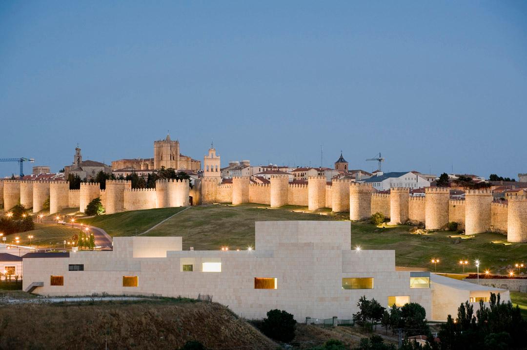 市政會(huì)議及展覽設(shè)計(jì)的中心要點(diǎn)圖1 市政會(huì)議及展覽設(shè)計(jì)的中心要點(diǎn)圖1