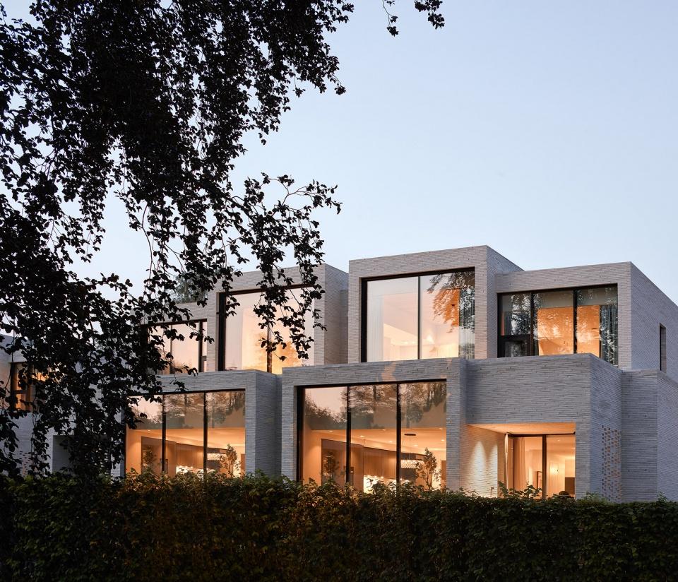 現(xiàn)代居住宅與展廳設(shè)計(jì)空間主題1 現(xiàn)代居住宅與展廳設(shè)計(jì)空間主題1