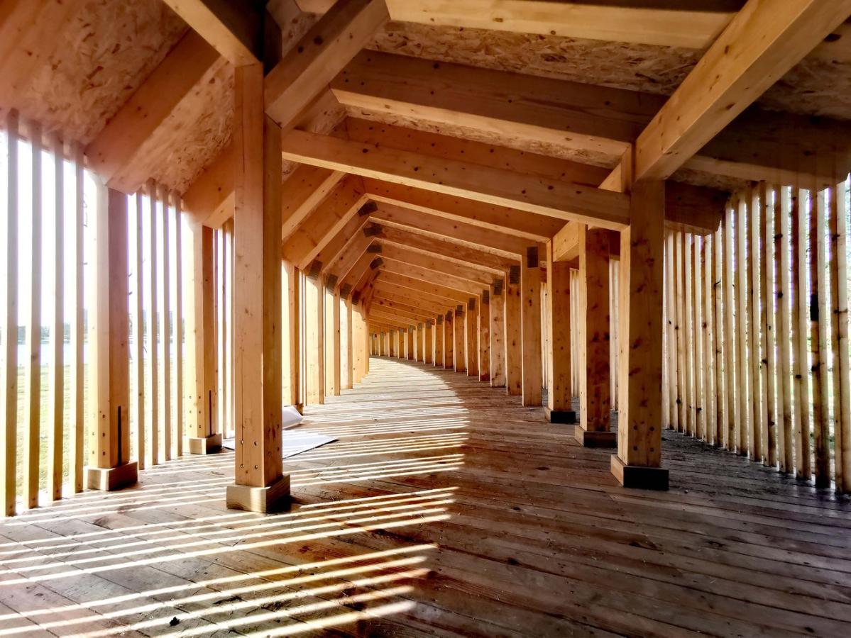 變化型移動(dòng)驛站-戲魚(yú)廊(3)__蘇州昆侖綠建木結(jié)構(gòu)科技股份有限公司.jpg 變化型移動(dòng)驛站-戲魚(yú)廊(3)__蘇州昆侖綠建木結(jié)構(gòu)科技股份有限公司.jpg