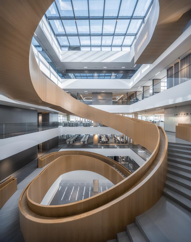 feature (1).jpg feature (1).jpg